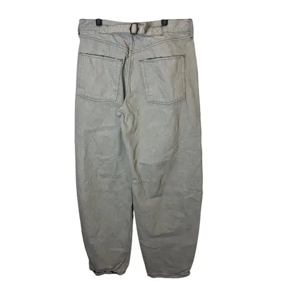 BDG Urban Outfitters Women's Barrel Leg Jeans Light Wash Denim 31W Baggy Relaxed - Picture 2 of 6